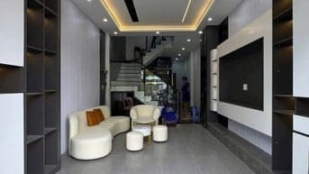 VỪA LỘ DIỆN - NHÀ CỰC PHẨM CÓ 102 - GIÁ 2,75 TỶ - TÁI THIẾT - TÂN BÌNH