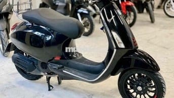 🔥Vespa Sprint 2018 chính chủ đen bóng đủ chìa zin