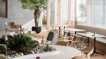 Cho thuê nhà mặt phố Nguyễn Hữu Huân, 84m2 x 2T, MT: 6m