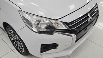 Mitshubishi 2023 GLS số sàn màu đẹp ạ