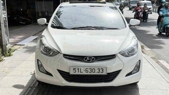 Hyundai Elantra 2015 1.8 AT - 94000 km