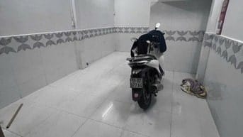 Cho thuê nhà 2 mặt hẻm rộng 4m, khu Giáo xứ Bình Thới, phường 3, Q11