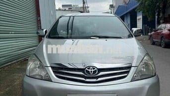 Toyota Innova 2009 V Bạc