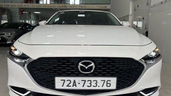 Mazda 3 2021 1.5L Luxury - 73000 km
