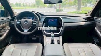 VinFast Lux A2.0 2019 Plus 90000 km Đen
