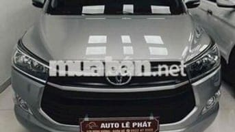 Toyota Innova 2017 2.0E - 105000 km