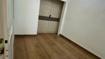 Nhà hẻm Cách Mạng Tháng 8, Quận 3. DT: 4m x 9m. Trệt Lầu 2PN, 2WC