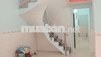 CHO THUÊ NHÀ 2 LẦU DT KHỦNG 3.5 X21 M. P 15 Q8