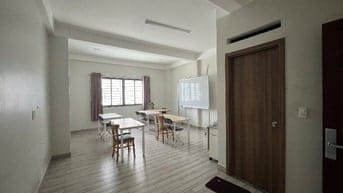 Nhà MT đường số-Lâm Văn Bền 5x20m trệt 4 lầu đang cho thuê TN 40 triệu