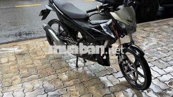 Suzuki Raider Đen Côn tay