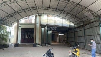 Cho thuê nhà xưởng 1200m2 vừa hết hợp đồng tại ngã ba đông quang 