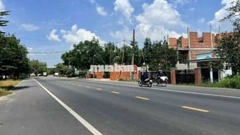 Bán Gấp 300m2 Thổ cư đường DH604 32m thông ngay KCN Mỹ Phước 2,3