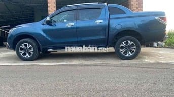 Mazda BT 50 2016 2.2L 4x2 AT - 180 km Xe Zin đẹp