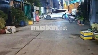 Bình Trị Đông - 52 m2 - Hơn 3 tỷ - hẻm xe  hơi