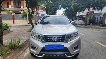 Nissan Navara 2018 Số tự động Bạc