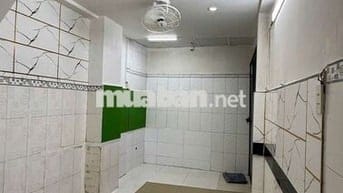 Nhà trung tâm quận 10 , thuận tiện đi làm , đi chơi v.v.v