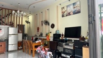 HÒN NGỌC BÌNH CHIỂU H3G LỚN THÔNG TỨ TUNG 3PN 3WC 73M2 CHỈ 4400