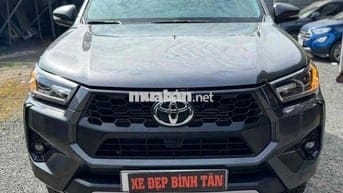 BÁN XE HILUX .XS2025AT .12NKM XE NHƯ MỚI