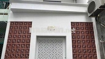 Cho thuê nhà nguyên căn Bạch Đằng