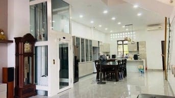 TUYỆT PHẨM BIỆT THỰ MẶT TIỀN NGÔ QUANG HUY - TRÁI TIM THẢO ĐIỀN 