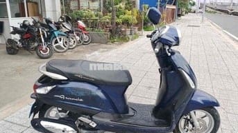 Yamaha Grande Xanh đậm