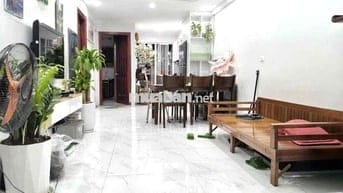 Bán căn chung cư sài đồng long lanh 70m thoáng nội thất ok 4,250 tỷ