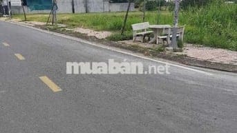 Đất Thị trấn Đức Hoà 5x17 85m2 Giá 900triệu/SHR