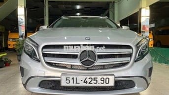 GLA 200 xe đẹp lăn bánh 2015