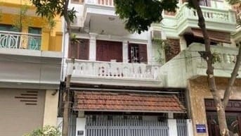 Nhà ngõ 34 Vũ Phạm Hàm. DT 80m2 x 4,5 tầng, Mt 4,5m, ô tô tránh nhau