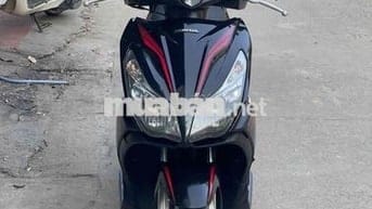 Honda Air Blade xe chính chủ muốn bán