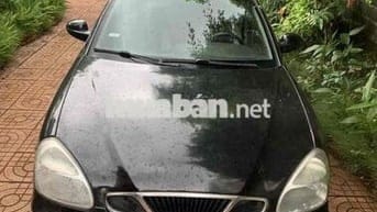 Daewoo Nubira 2003  1.6 MT - 100000 km