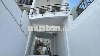 NHÀ MẶT TIỀN PHAN VĂN TRỊ P10 GÒ VẤP NGAY ĐỐI DIỆN CITYLAND CÓ HẦM