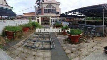 Bán Đất + Nhà ở Tổ 70-71 đường Phạm Hùng Thành Phố Vĩnh Long