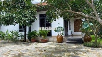 Cần bán nhanh căn nhà vườn có sẵn 25 cây sầu riêng