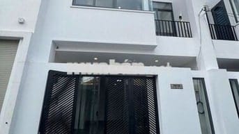 Bán nhà riêng tại Tô Ngọc Vân, 6,8 tỷ, 100m2 sàn, view đẹp