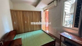 Tập thể Phương Mai - 3PN - Hành lang, cầu thang sáng thoáng - 3.95 tỷ