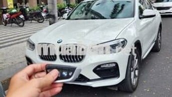 BMW X4 Xdrive20i sx2018 kiểu dáng Coupe thể thao