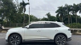 VinFast VF8 Plus 2022 Trắng
