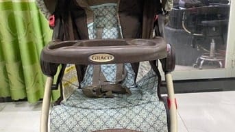CẦN BÁN XE ĐẨY EM BÉ ĐÃ QUA SỬ DỤNG HIỆU GRACO CỦA MỸ