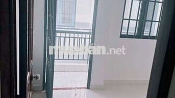 BÁN NHÀ CHO BẠN TRẺ LẬP NGHIỆP