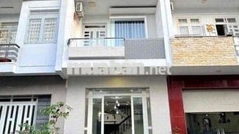 Nhà 2 Lầu Khu Hưng Phú Gần Siêu Thị Go