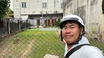 Bán lô đất cực đẹp giá cực rẻ đường ô tô thông ngay trung tâm Lái Thie