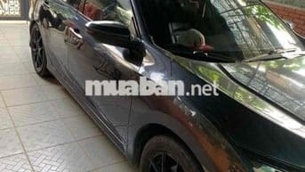 Honda Civic 2018 1.8 E - 130000 km