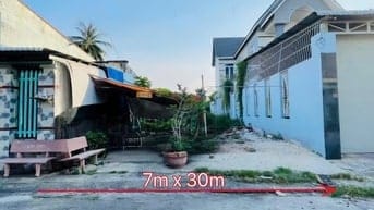 ĐẤT MẶT TIỀN KINH DOANH CHỢ VIỆT KIỀU, 7mX30m CÓ HƠN 100m THỔ 700TRIỆU