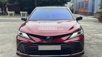 Toyota Camry 2.5Q Đỏ hỗ trợ ngân hàng