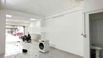 Mặt Bằng Sát BX Miền Đông, Chính Chủ Cho Thuê Rẻ