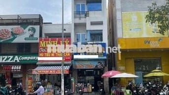 Nhà cho thuê nguyên căn mặt tiền đường Lạc long quân 4,5x16m 3L