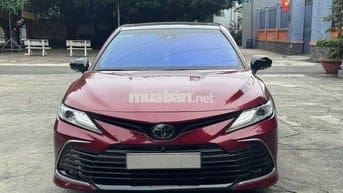 Toyota Camry 2.5Q Đỏ cực mới