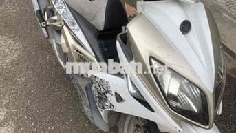 Cần bán chiếc yamaha luvias