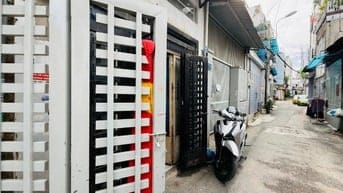 Bán nhà hxh thông trần bá giao,f5,trệt, 3 lầu